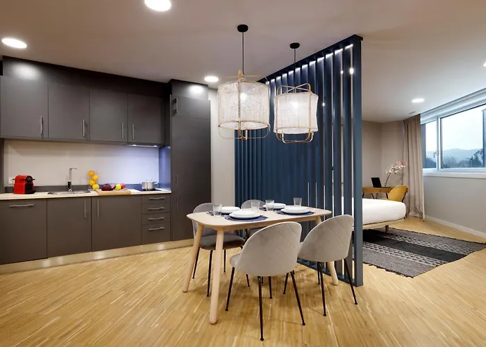I Loft Santiago By Upper Luxury Housing * 圣地亚哥－德孔波斯特拉