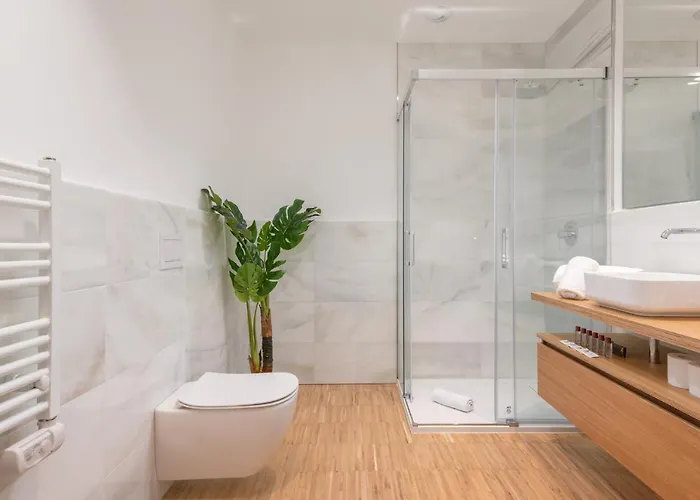 I Loft Santiago By Upper Luxury Housing * 圣地亚哥－德孔波斯特拉